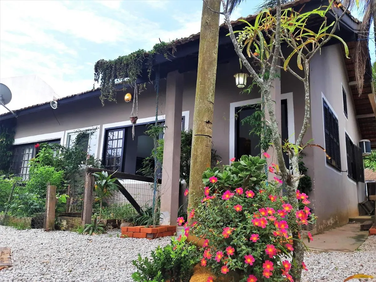 Estaleiro Das Artes. Florianópolis Vakantiehuis